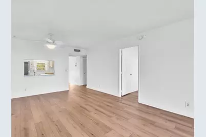 9470 Poinciana Place #303, Davie, FL 33324 - Photo 28