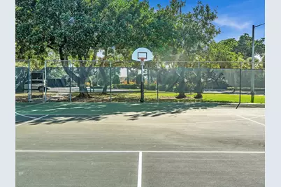 9470 Poinciana Place #303, Davie, FL 33324 - Photo 68