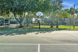 9470 Poinciana Pl, Davie, FL 33324 - Photo 68