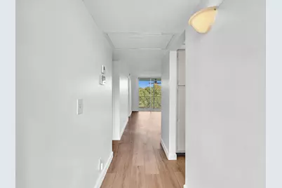 9470 Poinciana Place #303, Davie, FL 33324 - Photo 12