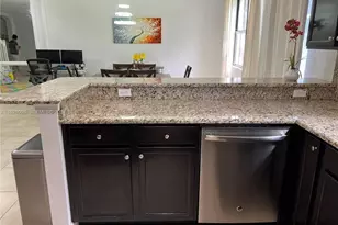 9628 Town Parc Cir S, Parkland, FL 33076 - Photo 22