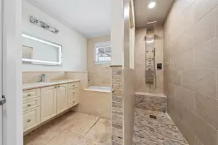 228 9th St, West Palm Beach, FL 33401 - Photo 16