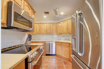 4666 S Fountains Drive S #124, Lake Worth, FL 33467 - Photo 4