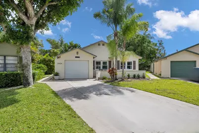 20924 N Springs Terrace, Boca Raton, FL 33428 - Photo 2