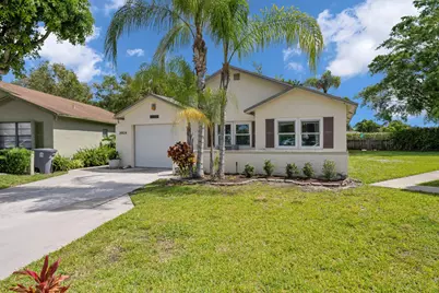 20924 N Springs Terrace, Boca Raton, FL 33428 - Photo 2