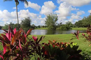5558 Parkwalk Cir E, Boynton Beach, FL 33472 - Photo 24