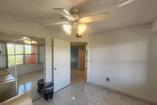 601 SW 142nd Ave SW, Pembroke Pines, FL 33027 - Photo 24