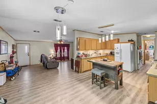 11404 Lithia Pinecrest Rd, Lithia, FL 33547 - Photo 16