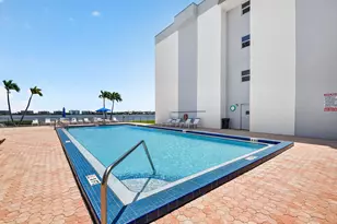 1502 S Lakeside Dr, Lake Worth Beach, FL 33460 - Photo 32