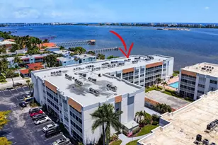 1502 S Lakeside Dr, Lake Worth Beach, FL 33460 - Photo 4