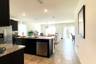 10574 SW Cambria Ln, Port Saint Lucie, FL 34987 - Photo 10