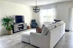 10574 SW Cambria Ln, Port Saint Lucie, FL 34987 - Photo 38