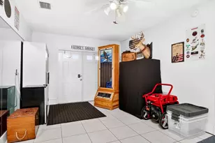 1146 SW Del Rio Blvd, Port Saint Lucie, FL 34953 - Photo 18