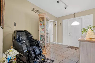1146 SW Del Rio Boulevard, Port Saint Lucie, FL 34953 - Photo 4