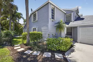 936 Honeytree Ln, Wellington, FL 33414 - Photo 4