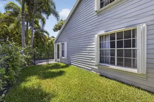 936 Honeytree Ln, Wellington, FL 33414 - Photo 38