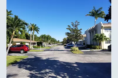 638 Snug Harbor Drive #E12, Boynton Beach, FL 33435 - Photo 2