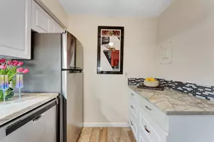 9960 Pineapple Tree Dr, Boynton Beach, FL 33436 - Photo 8