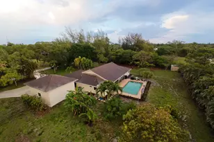 8264 Palomino Dr, Lake Worth, FL 33467 - Photo 4