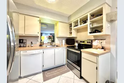 7006 Huntington Lane #306, Delray Beach, FL 33446 - Photo 4