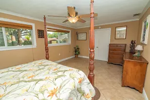 820 SW 18th Ct, Fort Lauderdale, FL 33315 - Photo 18