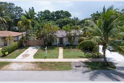 820 SW 18th Court, Fort Lauderdale, FL 33315 - Photo 2