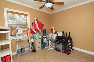 820 SW 18th Ct, Fort Lauderdale, FL 33315 - Photo 24