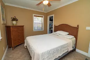 820 SW 18th Ct, Fort Lauderdale, FL 33315 - Photo 22