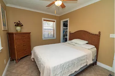 820 SW 18th Court, Fort Lauderdale, FL 33315 - Photo 20