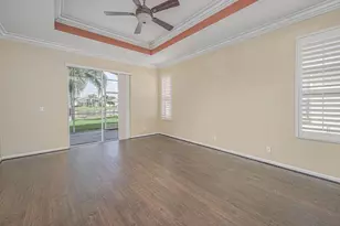 137 NW Magnolia Lakes Blvd, Port Saint Lucie, FL 34986 - Photo 4