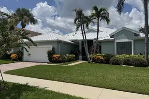 137 NW Magnolia Lakes Blvd, Port Saint Lucie, FL 34986 - Photo 2