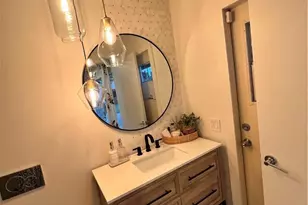 18764 NW 89th Ct, Hialeah, FL 33018 - Photo 4