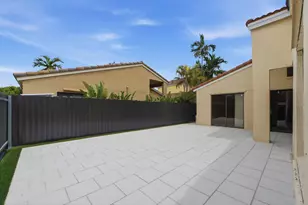 8871 SW 6th St, Miami, FL 33174 - Photo 10
