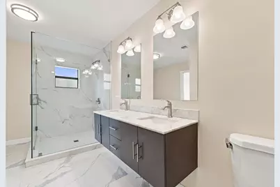 8871 SW 6th Street, Miami, FL 33174 - Photo 4