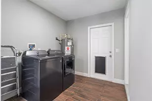 11448 N 68th St Street N, The Acreage, FL 33412 - Photo 16