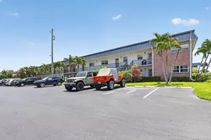 1176 Bayshore Dr, Fort Pierce, FL 34949 - Photo 1