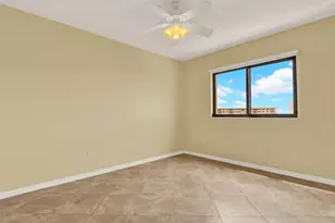 370 Golfview Rd, North Palm Beach, FL 33408 - Photo 28