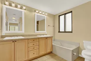 370 Golfview Rd, North Palm Beach, FL 33408 - Photo 24
