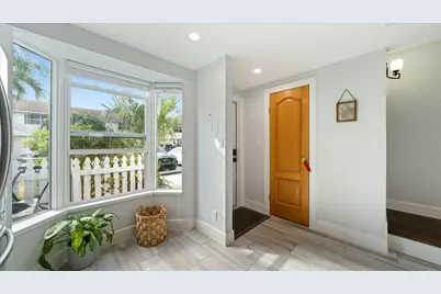 2555 NE 15th Street, Pompano Beach, FL 33062 - Photo 8