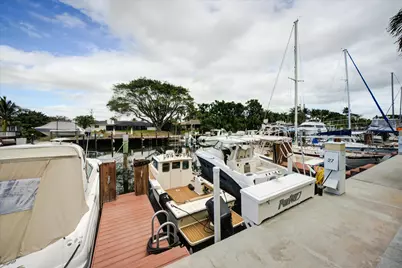 2555 NE 15th Street, Pompano Beach, FL 33062 - Photo 26
