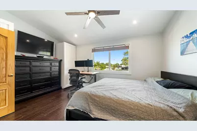 2555 NE 15th Street, Pompano Beach, FL 33062 - Photo 32