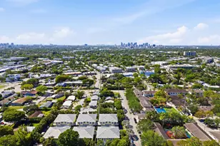 2628 NE 9th Ave, Wilton Manors, FL 33334 - Photo 46