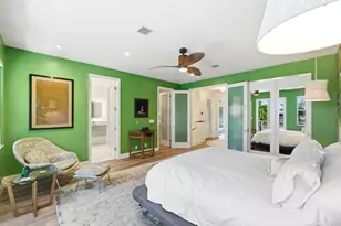 2628 NE 9th Ave, Wilton Manors, FL 33334 - Photo 22