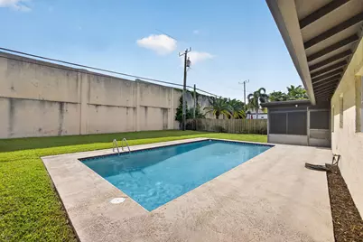 9820 Jonquil Circle N, Palm Beach Gardens, FL 33410 - Photo 36