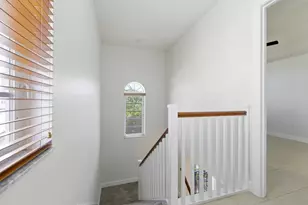 1813 Coral Heights Ln, Oakland Park, FL 33308 - Photo 20