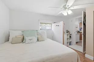 683 Mercury St, West Palm Beach, FL 33406 - Photo 24