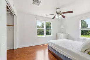 683 Mercury St, West Palm Beach, FL 33406 - Photo 16