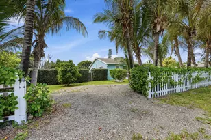 683 Mercury St, West Palm Beach, FL 33406 - Photo 12