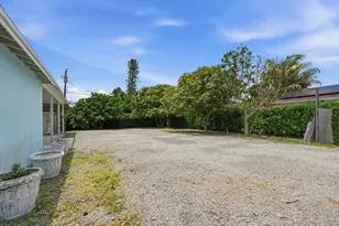 683 Mercury St, West Palm Beach, FL 33406 - Photo 48