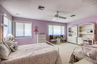 185 Thornton Drive, Palm Beach Gardens, FL 33418 - Photo 30